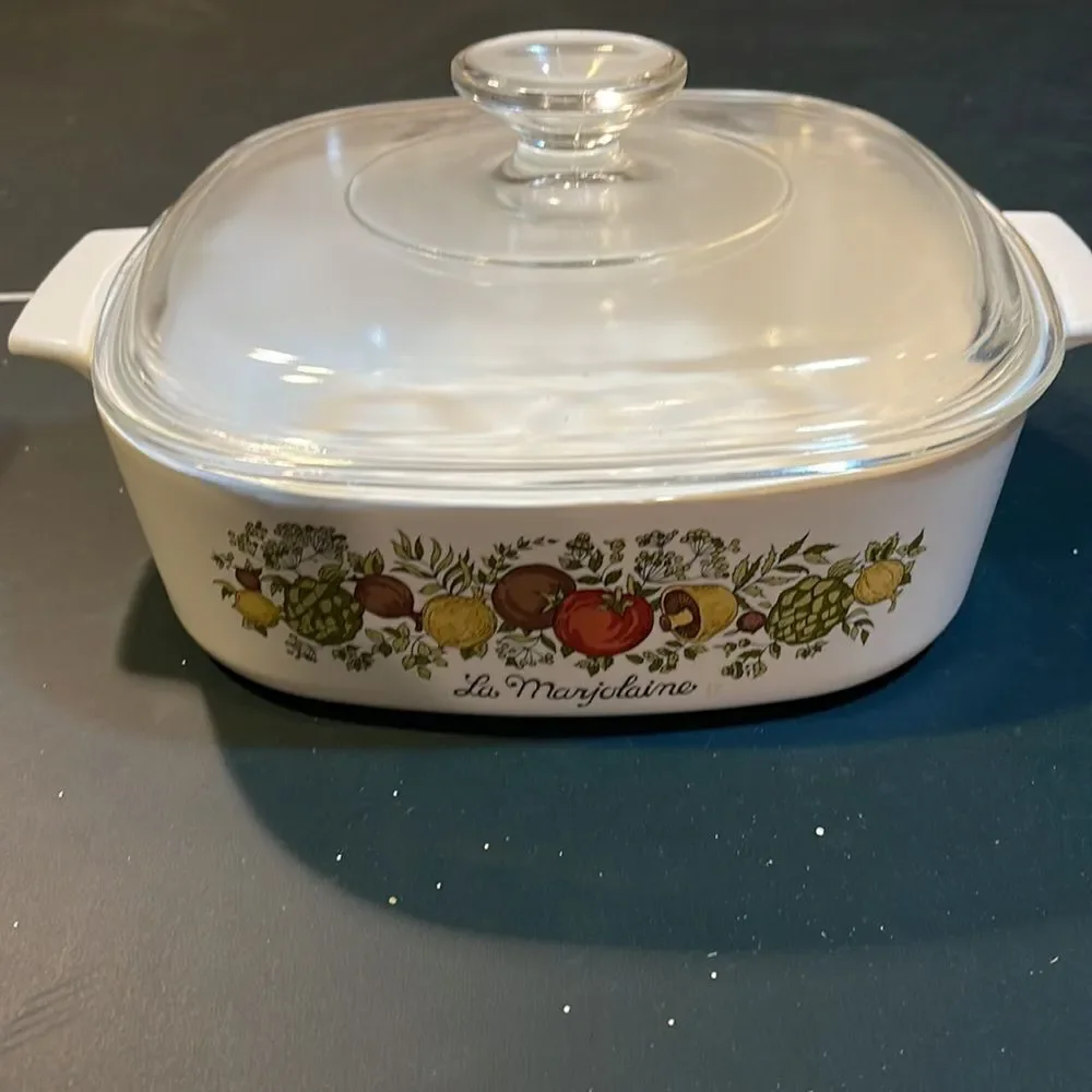 Corningware Vintage 1970’s set